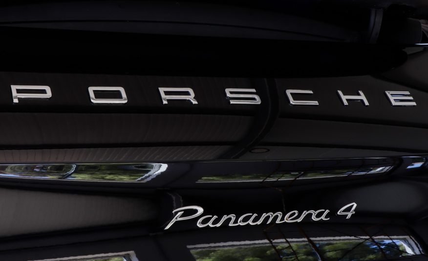 Porsche Panamera 4 EDITION PDK 2017