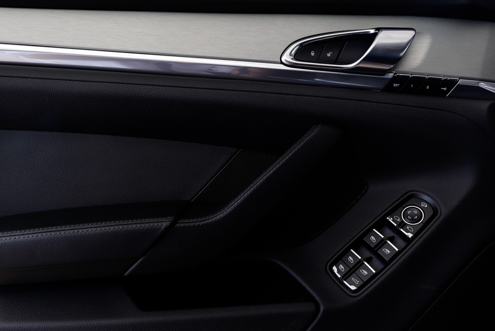 Porsche Panamera 4 EDITION PDK 2017