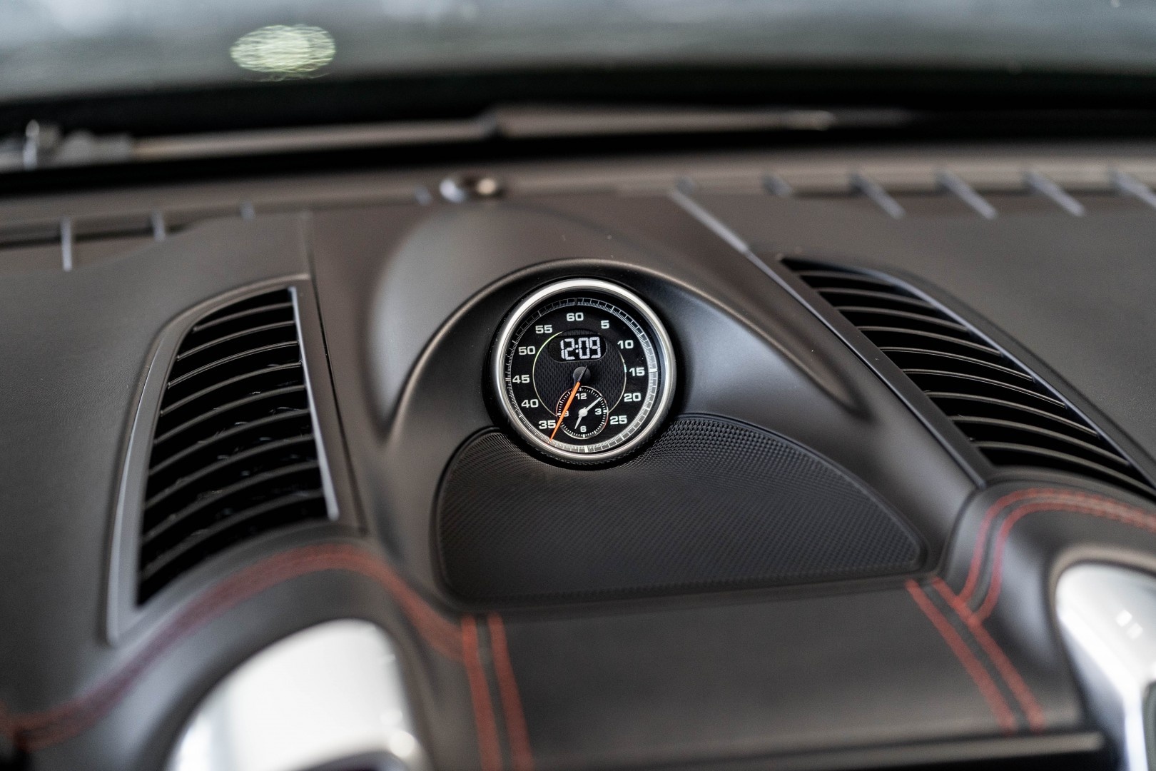 Porsche Cayenne GTS 2016