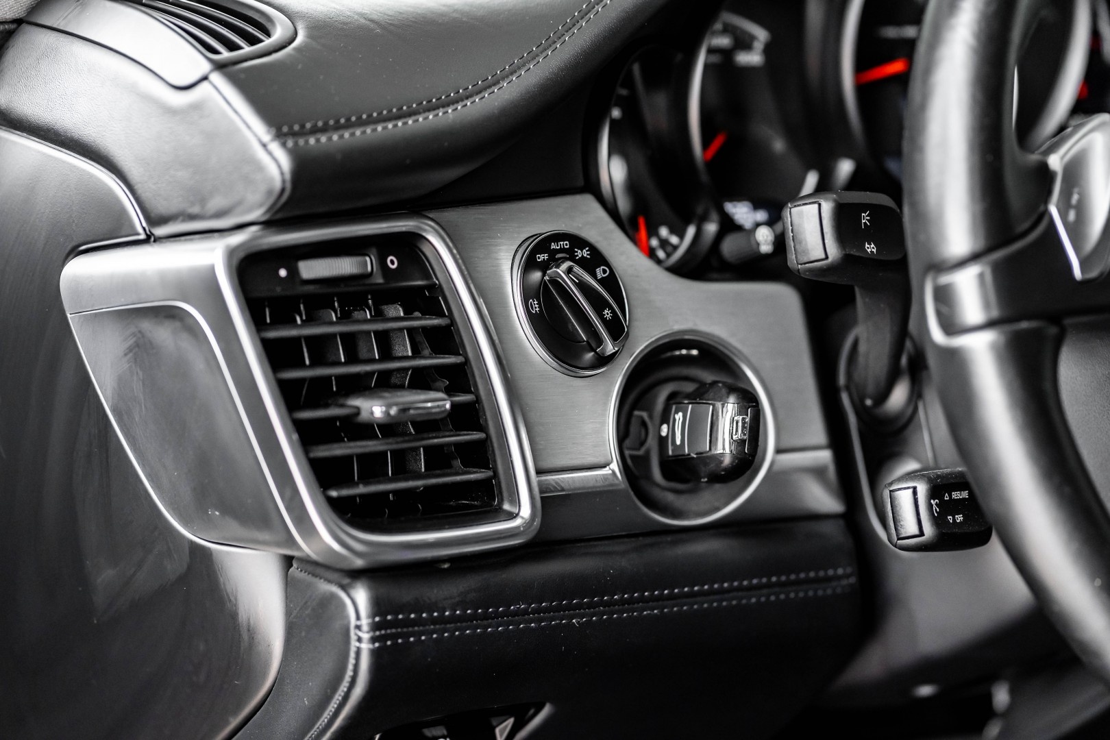 Porsche Panamera Diesel 2014