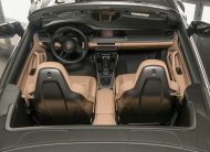 Porsche 911 992 Carrera 4 2021
