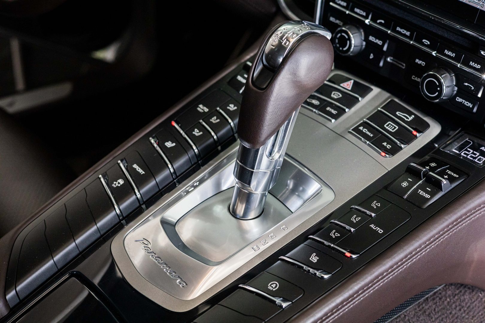 Porsche Panamera Diesel 2015