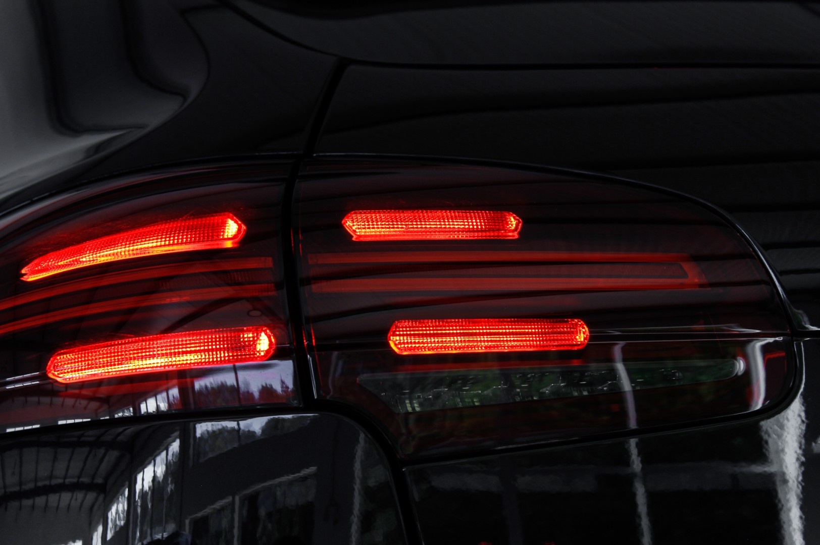 Porsche Cayenne S e-Hybrid Platinum Edition 2016