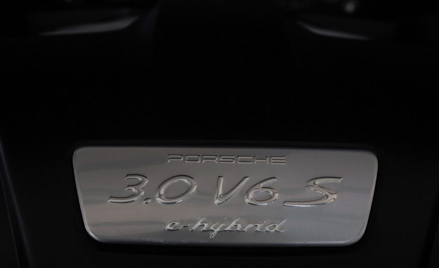 Porsche Cayenne S e-Hybrid Platinum Edition 2016