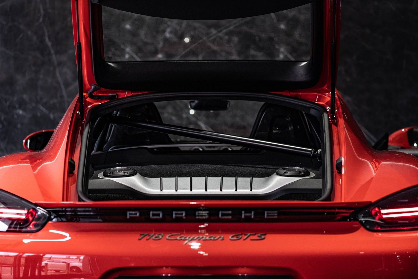 Porsche Cayman GTS 2018