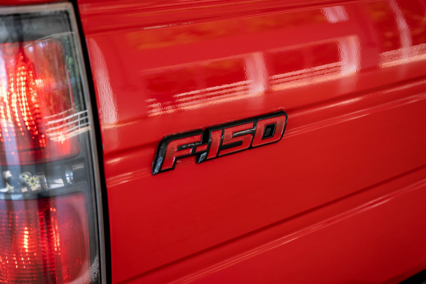 Ford F-150 SVT Raptor 2013