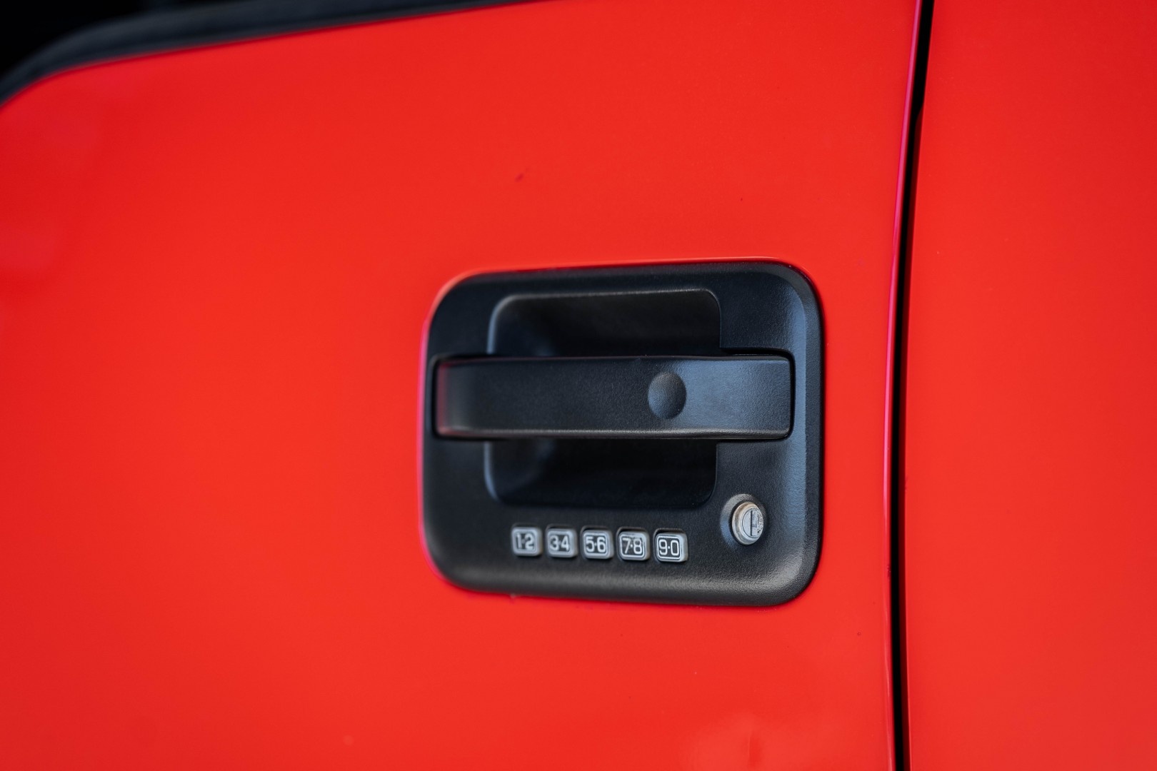 Ford F-150 SVT Raptor 2013