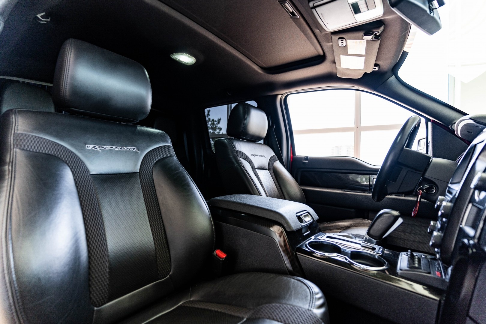 Ford F-150 SVT Raptor 2013