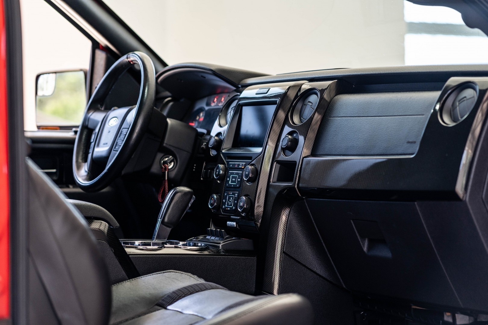 Ford F-150 SVT Raptor 2013