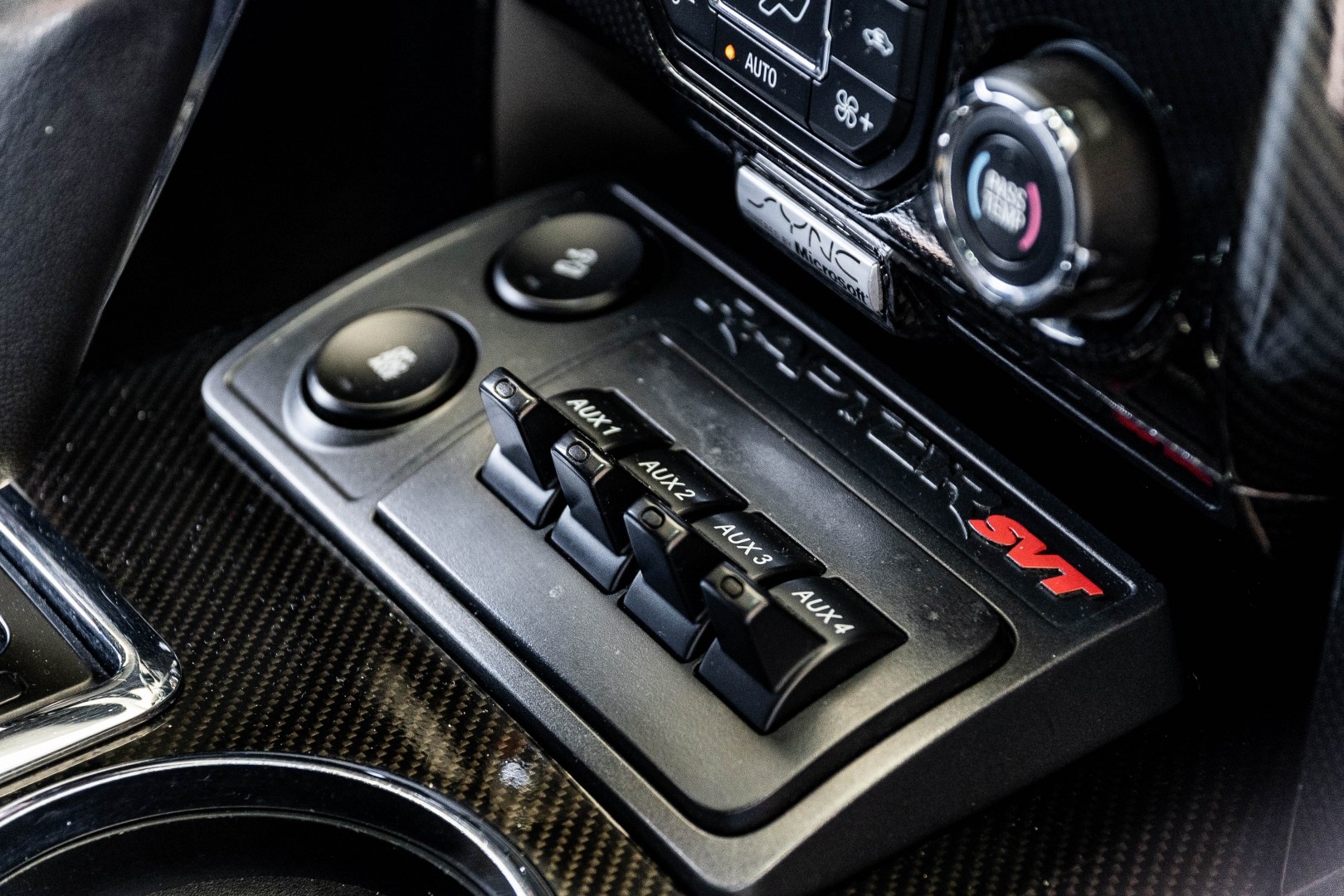 Ford F-150 SVT Raptor 2013