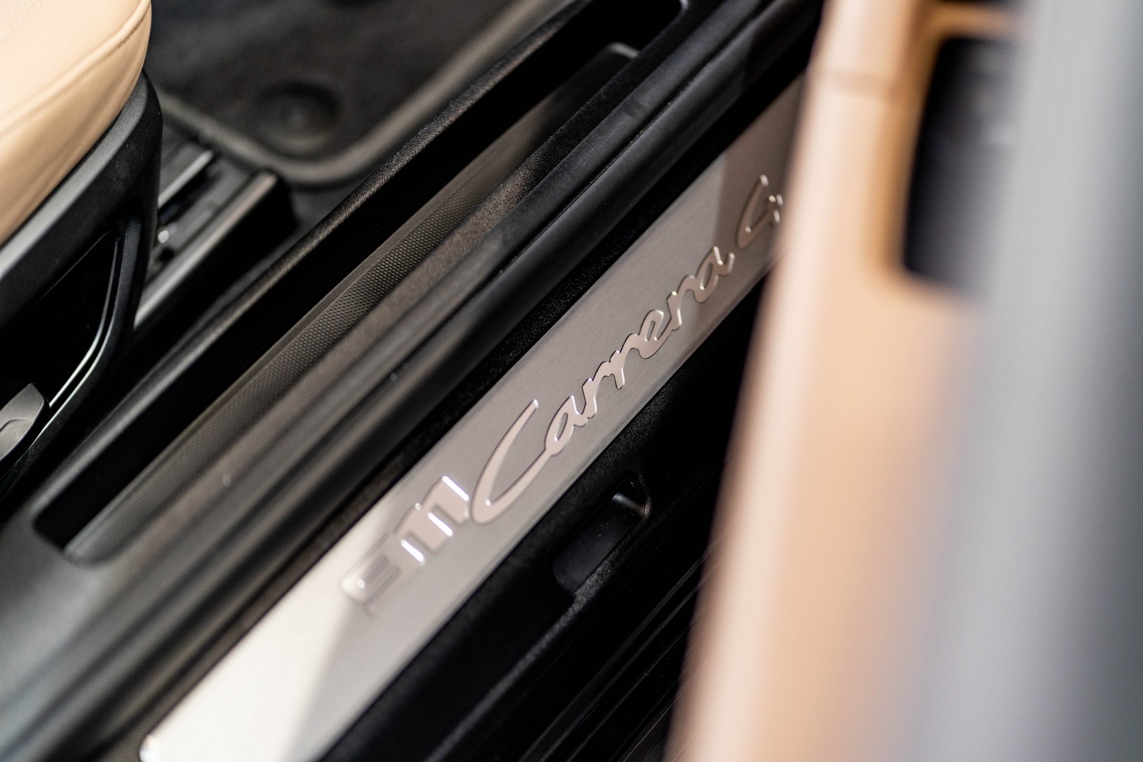 Porsche 911 992 Carrera 4 2021