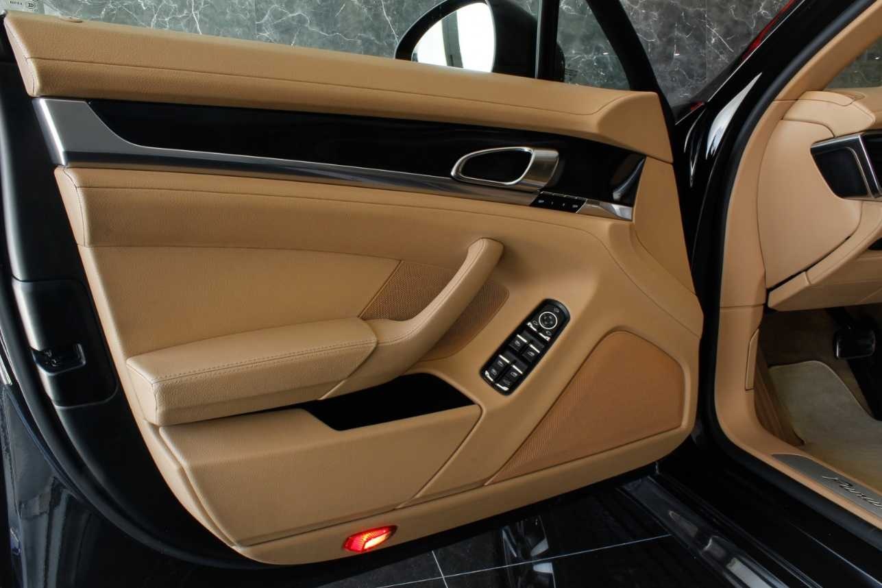 Porsche Panamera Diesel 2012
