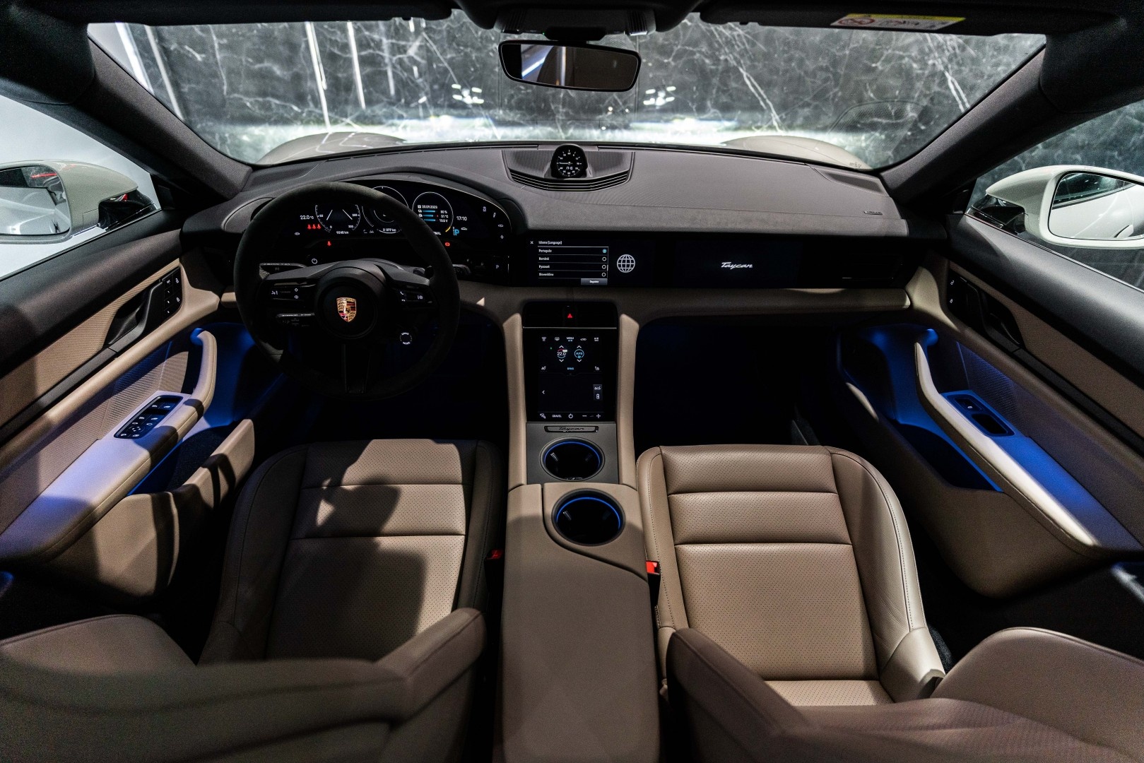 Porsche Taycan 4 Cross Turismo 2023