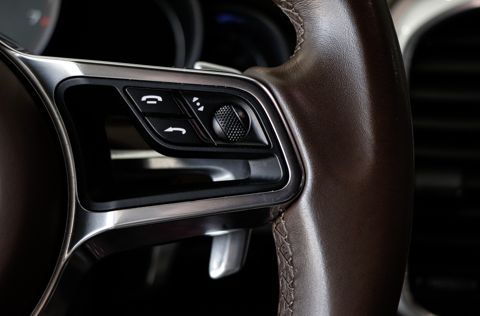 Porsche Cayenne S e-hybrid 2016