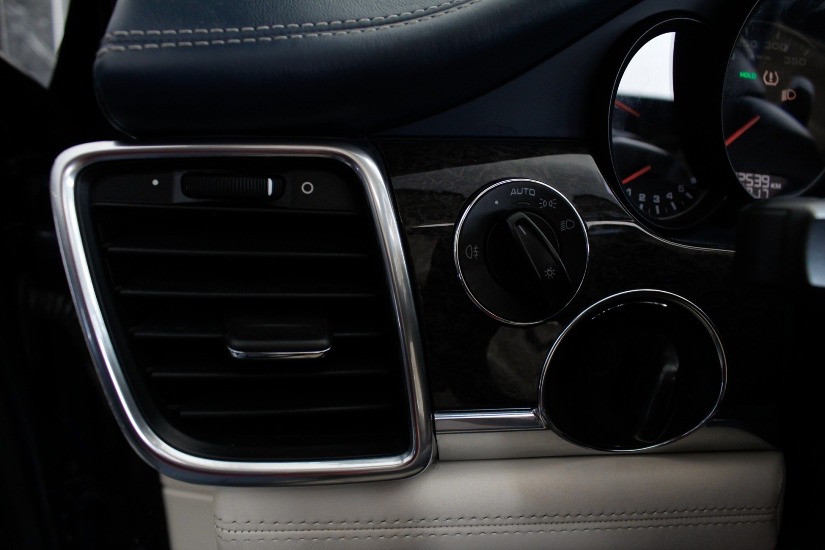 Porsche Panamera Turbo 2010