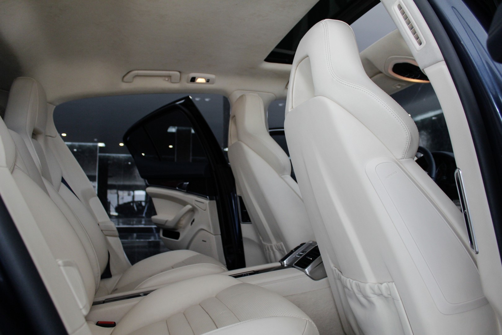 Porsche Panamera Turbo 2010