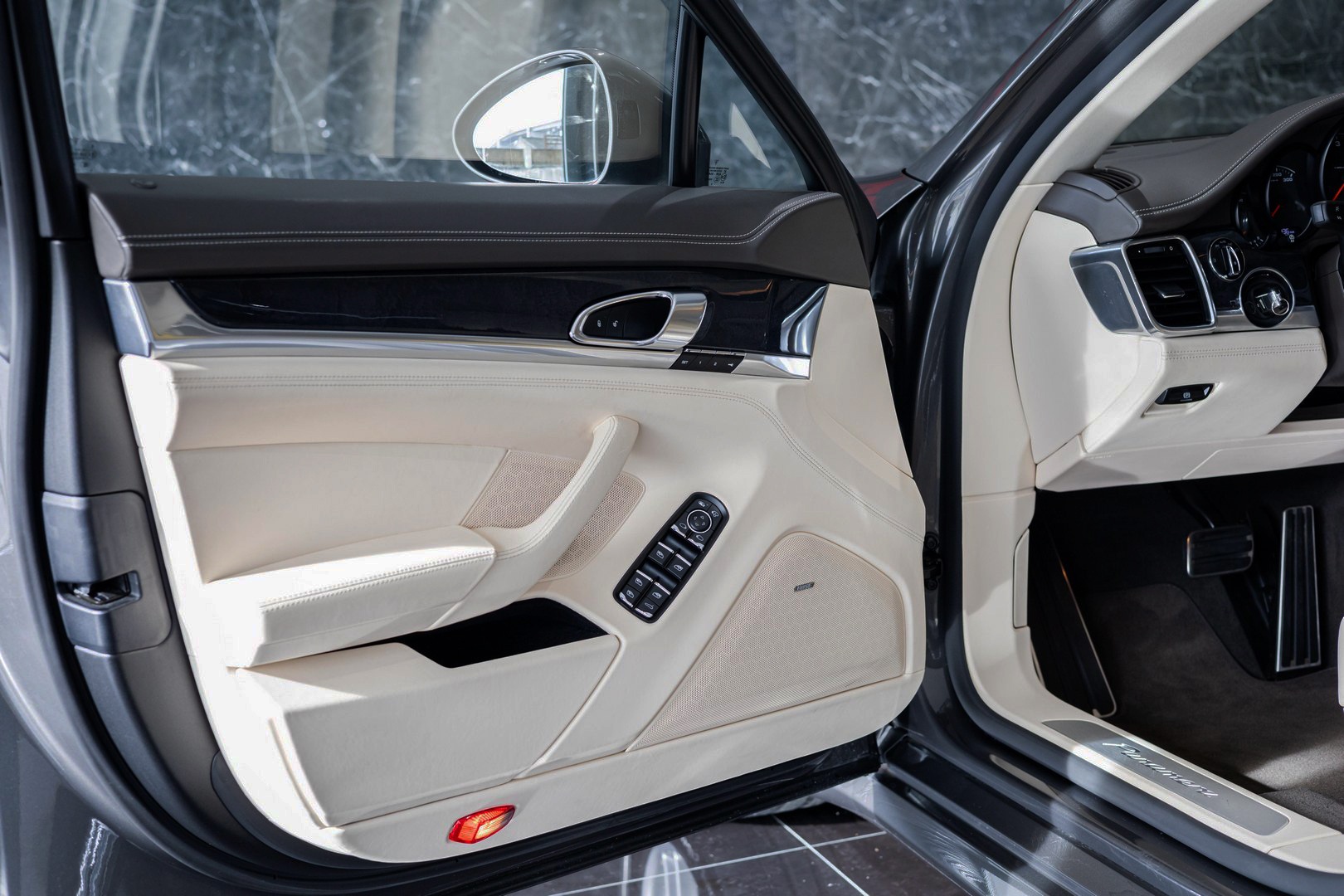 Porsche Panamera Diesel 2014