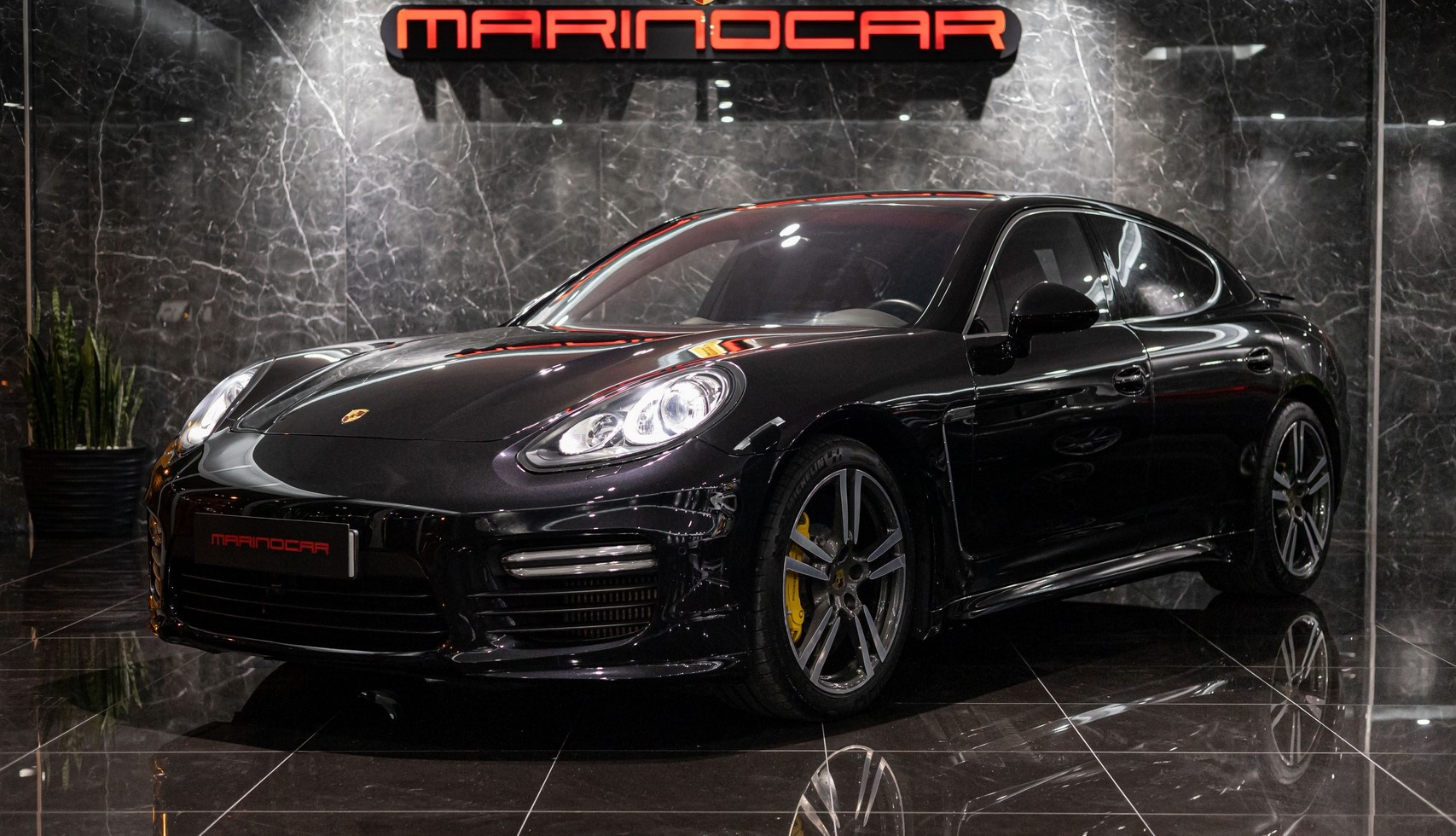 Porsche Panamera Turbo S 2014