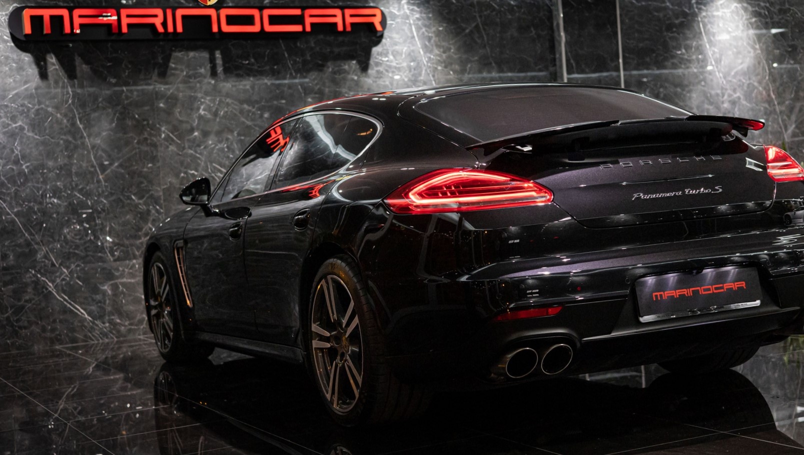 Porsche Panamera Turbo S 2014