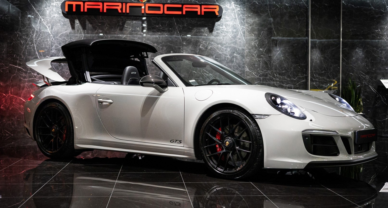 Porsche 911 991 Carrera GTS PDK 2018