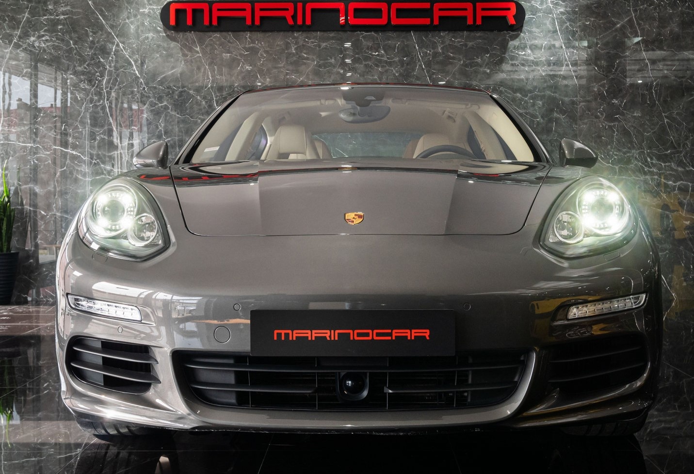 Porsche Panamera Diesel 2014