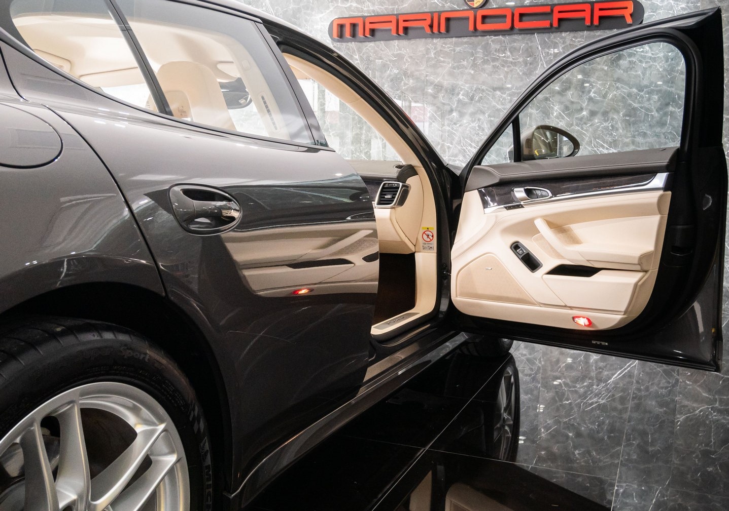 Porsche Panamera Diesel 2014