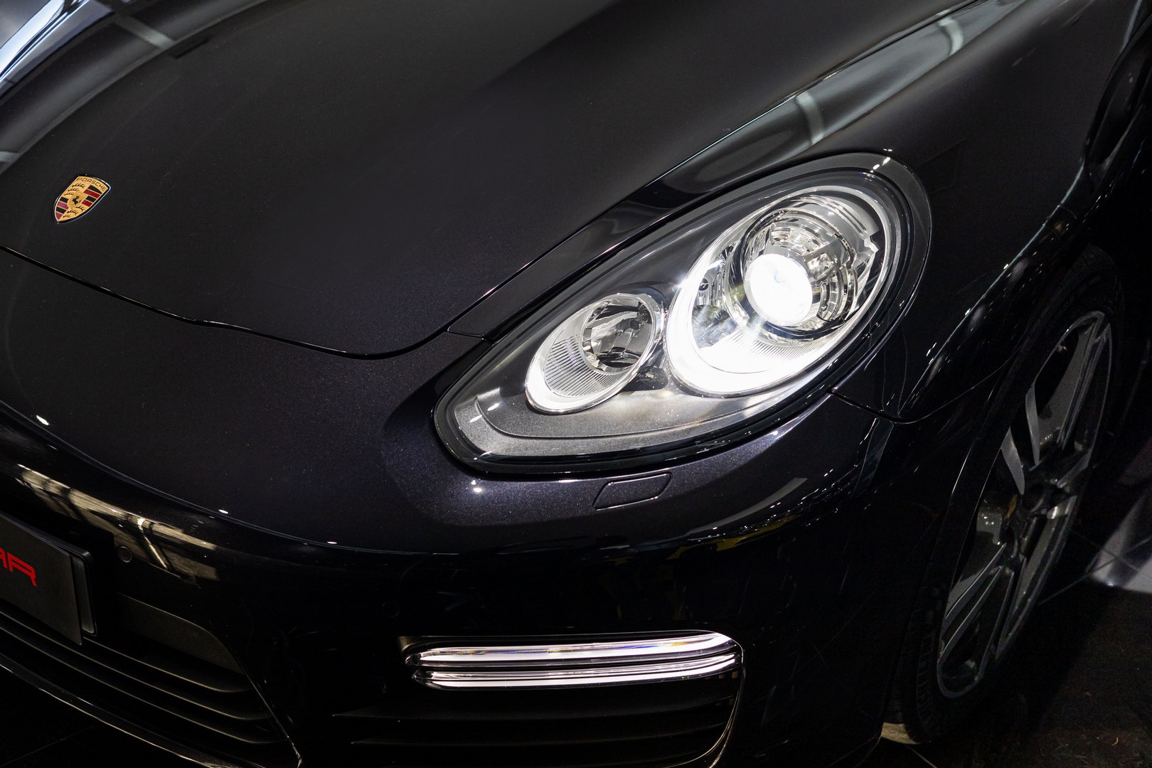 Porsche Panamera Turbo S 2014