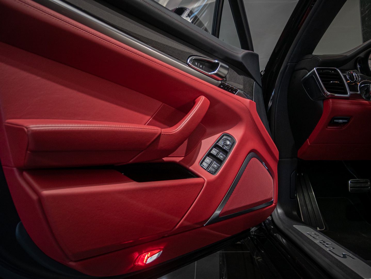 Porsche Panamera Turbo S 2014