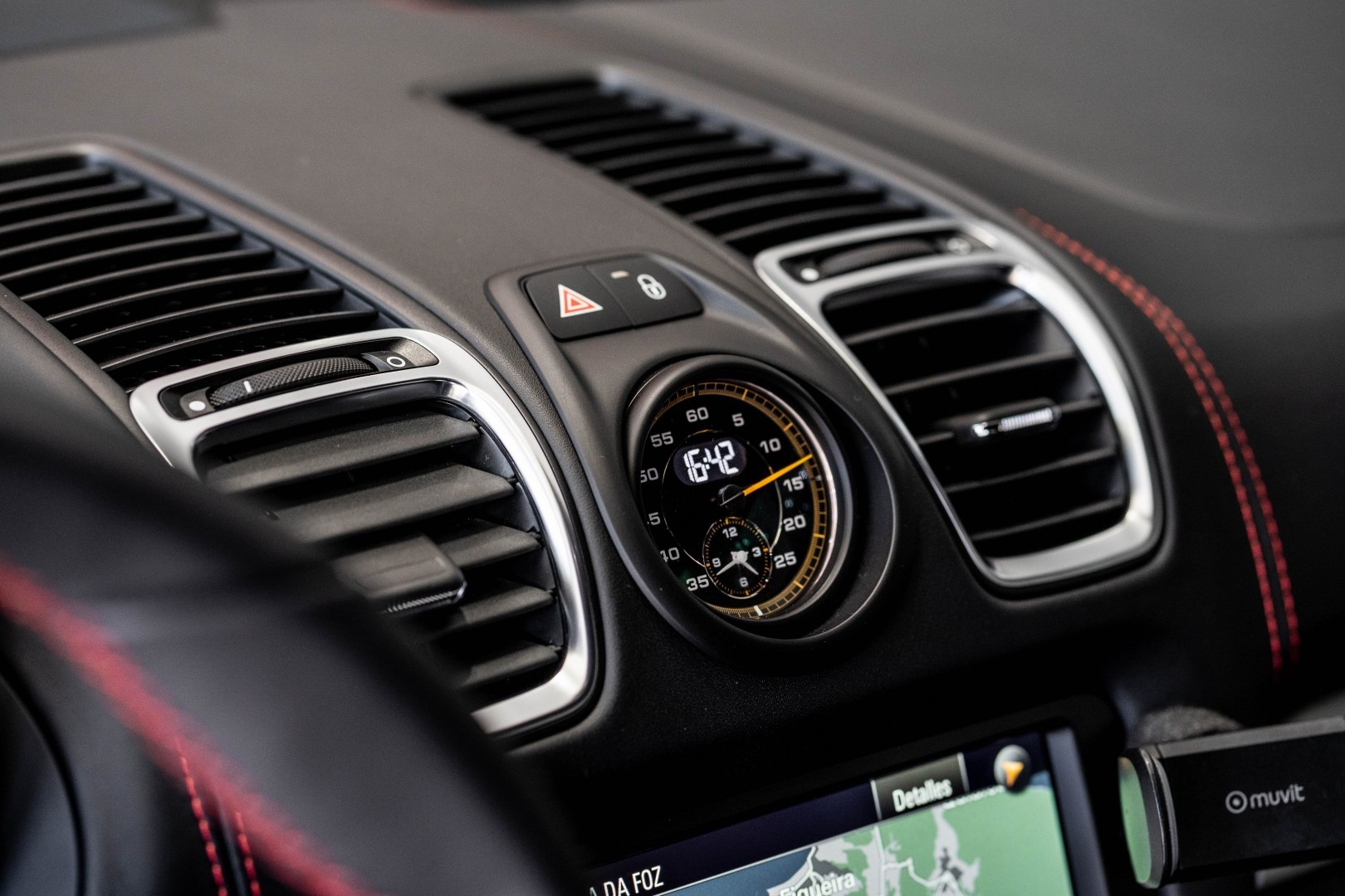 Porsche Cayman GT4 2016