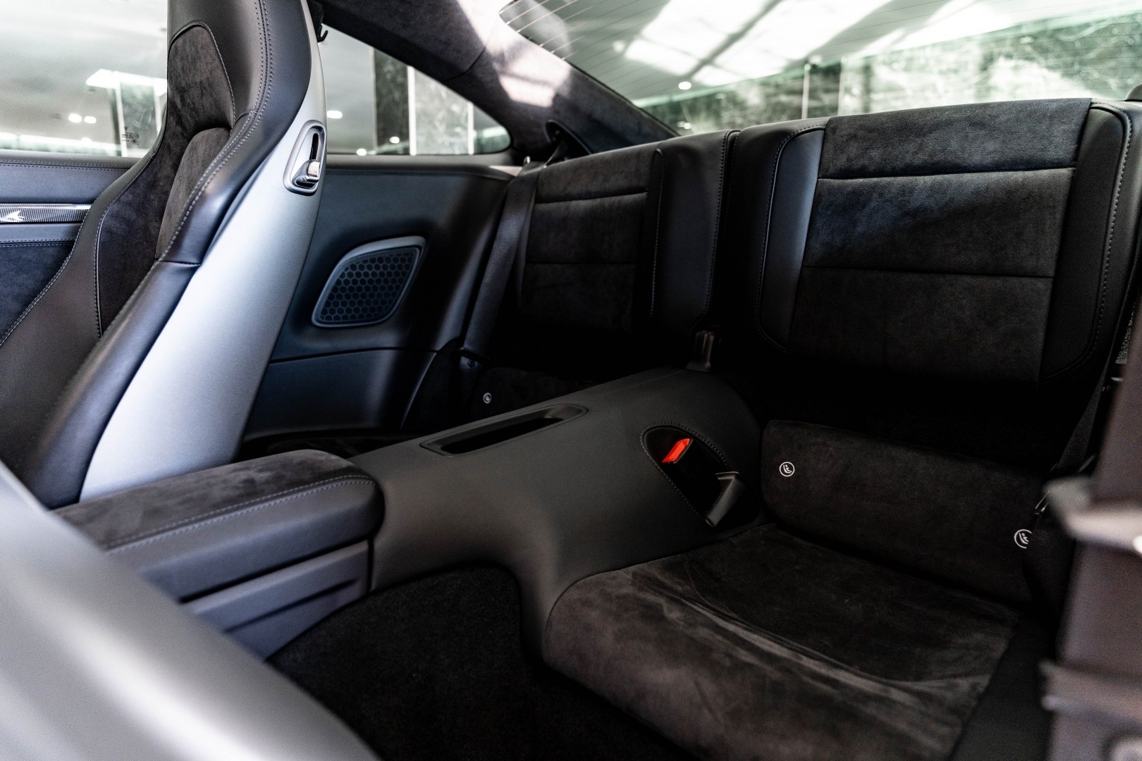 Porsche 911 991 Carrera 4 GTS 2017