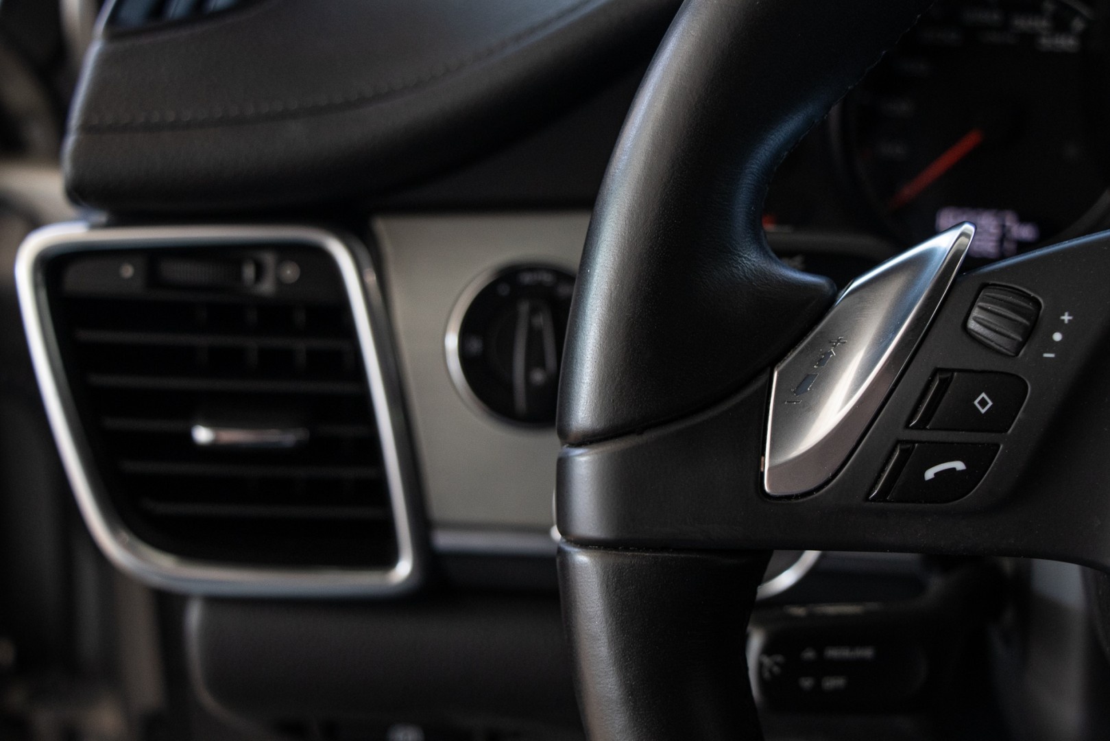 Porsche Panamera 4 S 2010