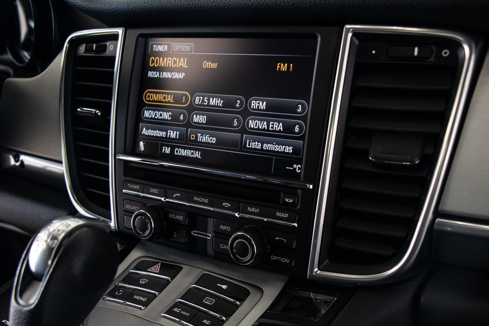 Porsche Panamera 4 S 2010