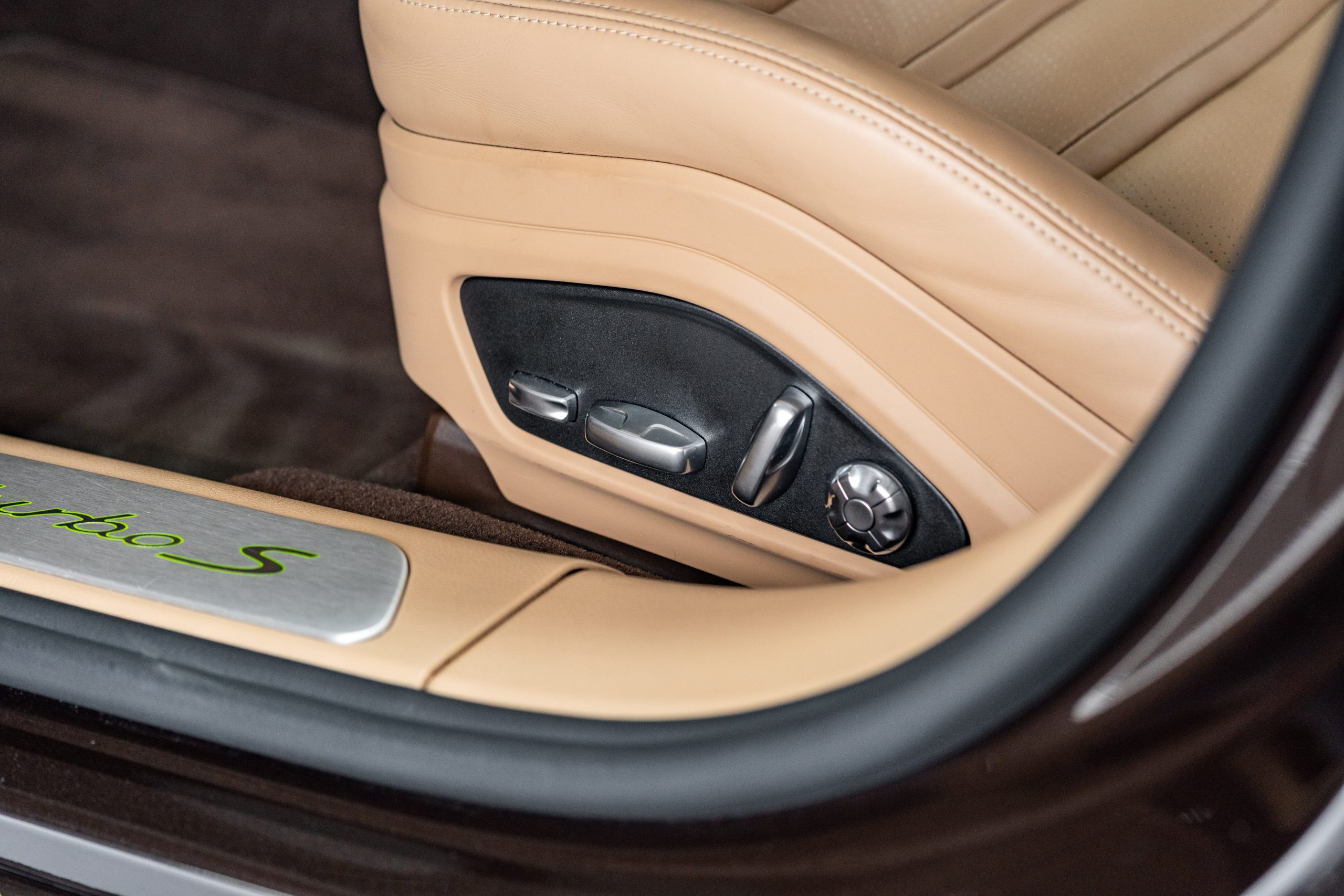 Porsche Panamera Turbo S E-Hybrid