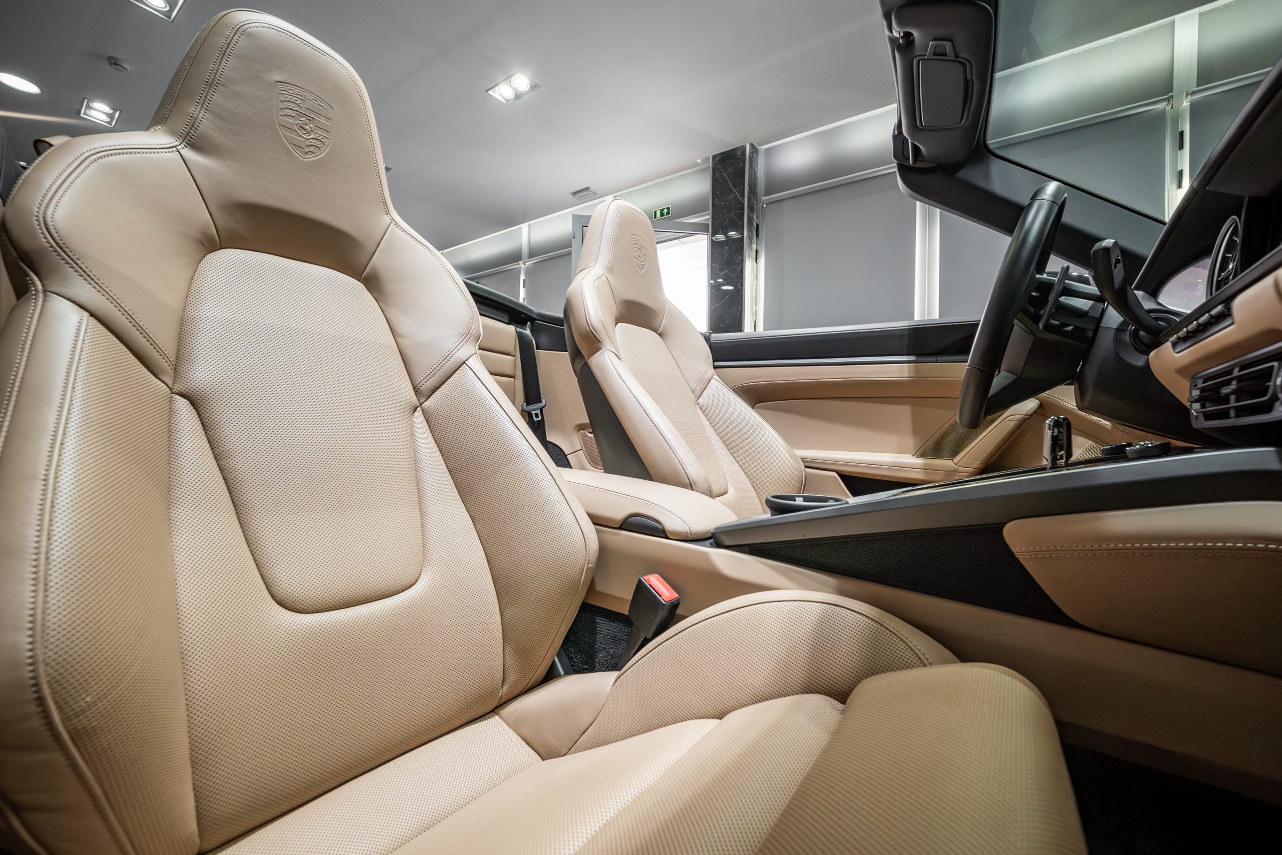 Porsche 911 (992) Carrera S Cabriolet PDK