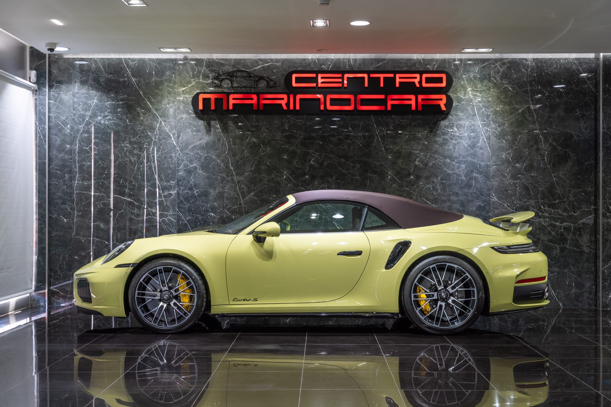 Porsche 911 (992.2) Turbo S Cabriolet
