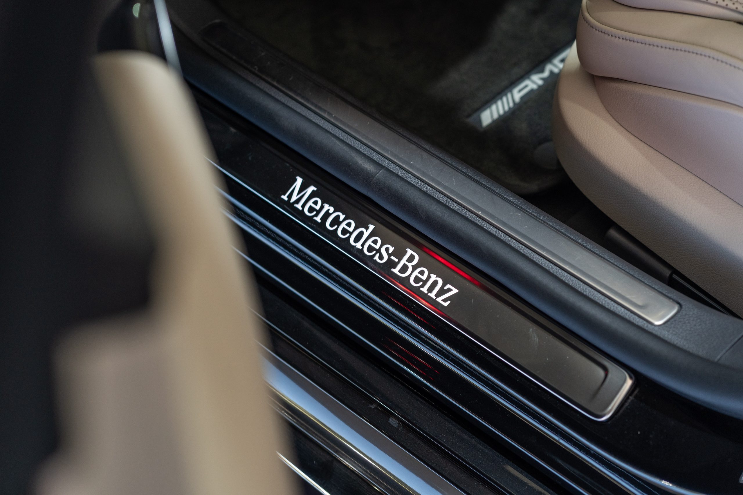 Mercedes-Benz S580e