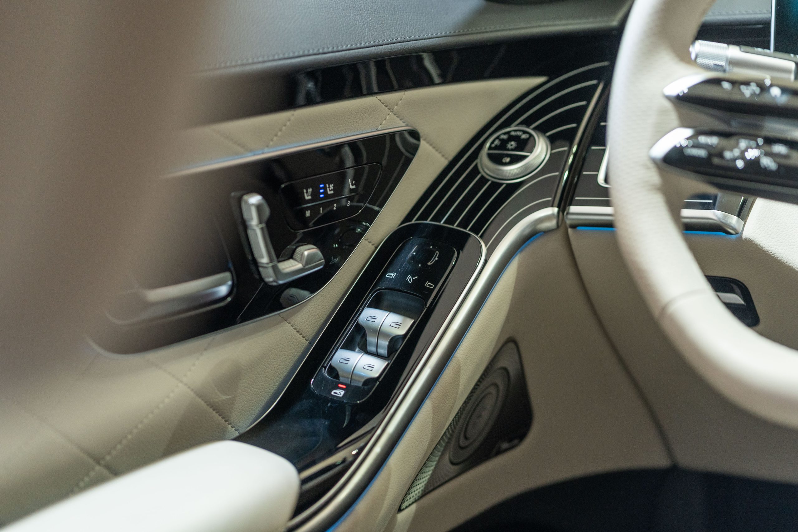 Mercedes-Benz S580e