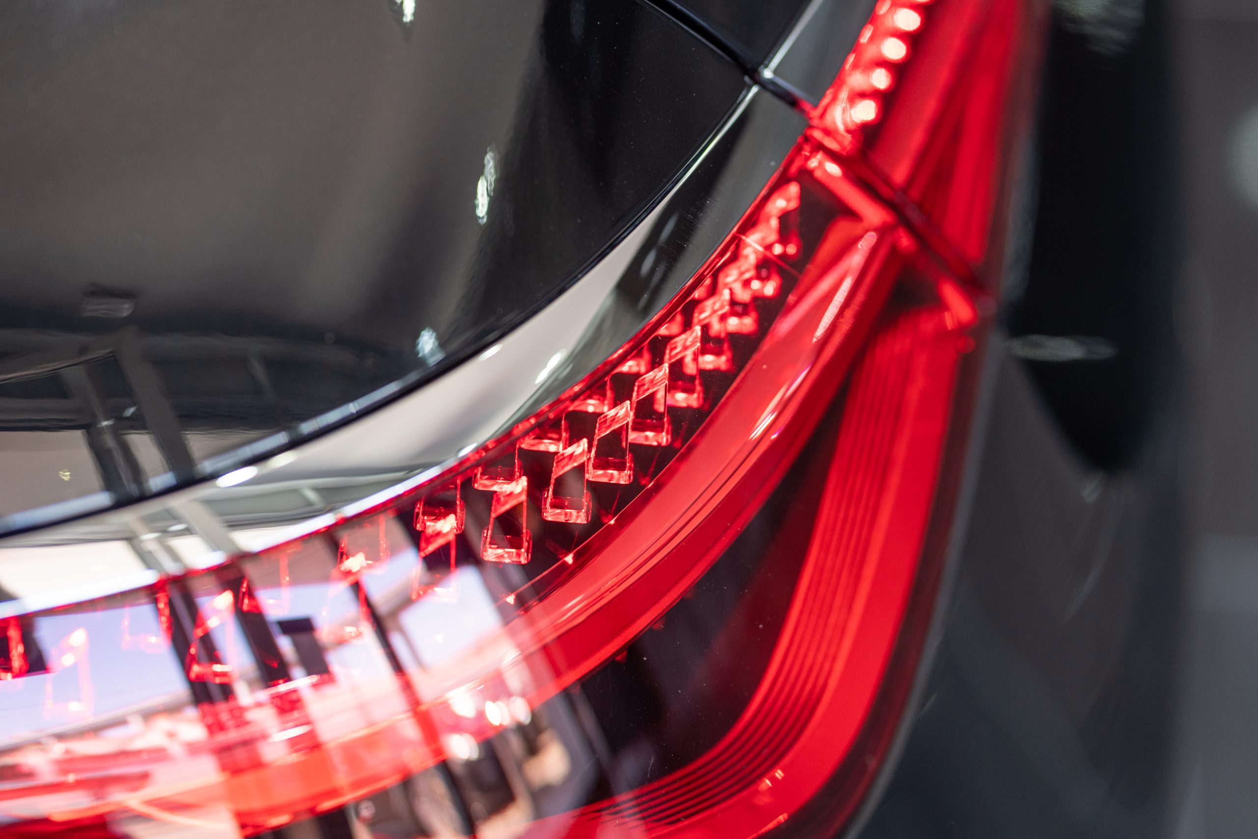 Mercedes-Benz S580e