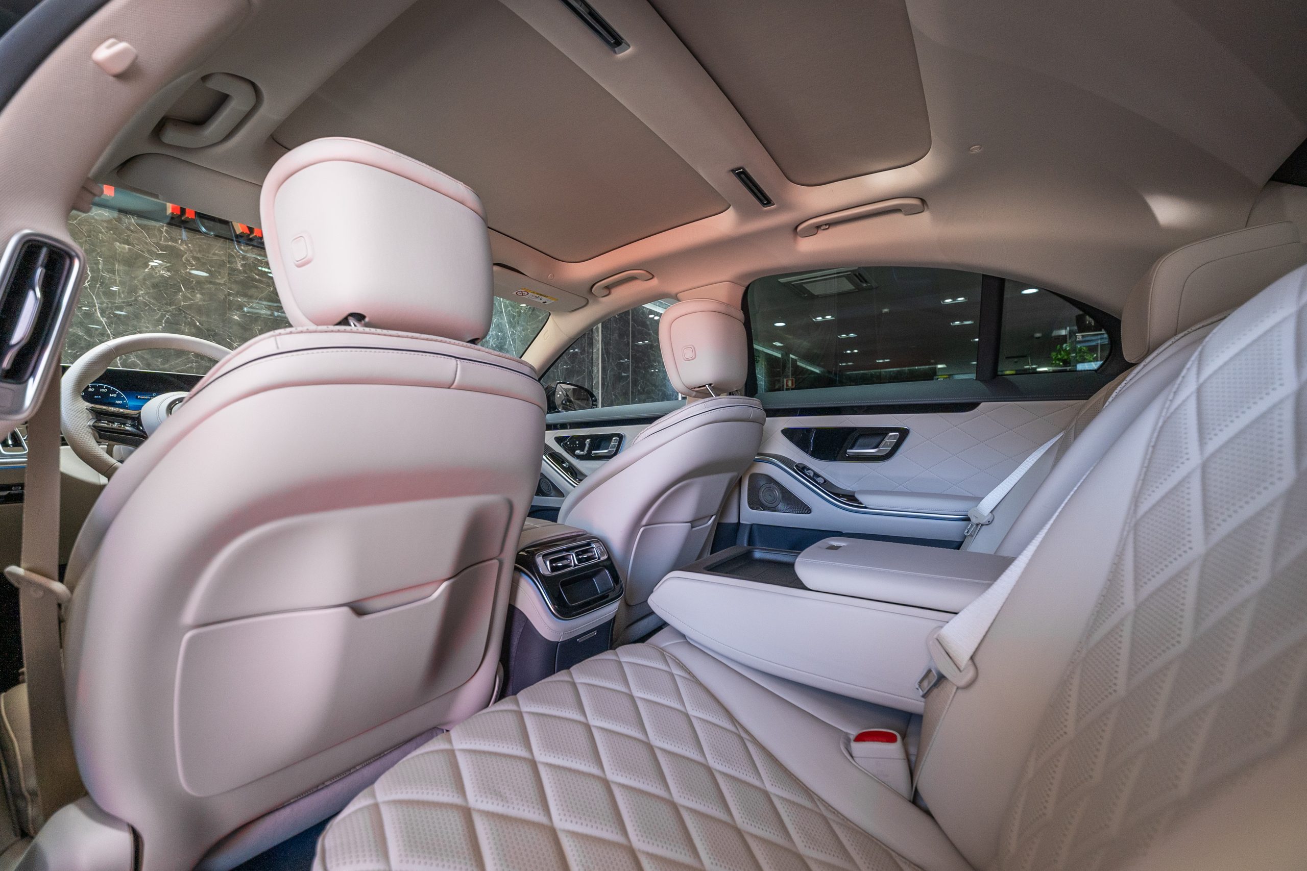 Mercedes-Benz S580e
