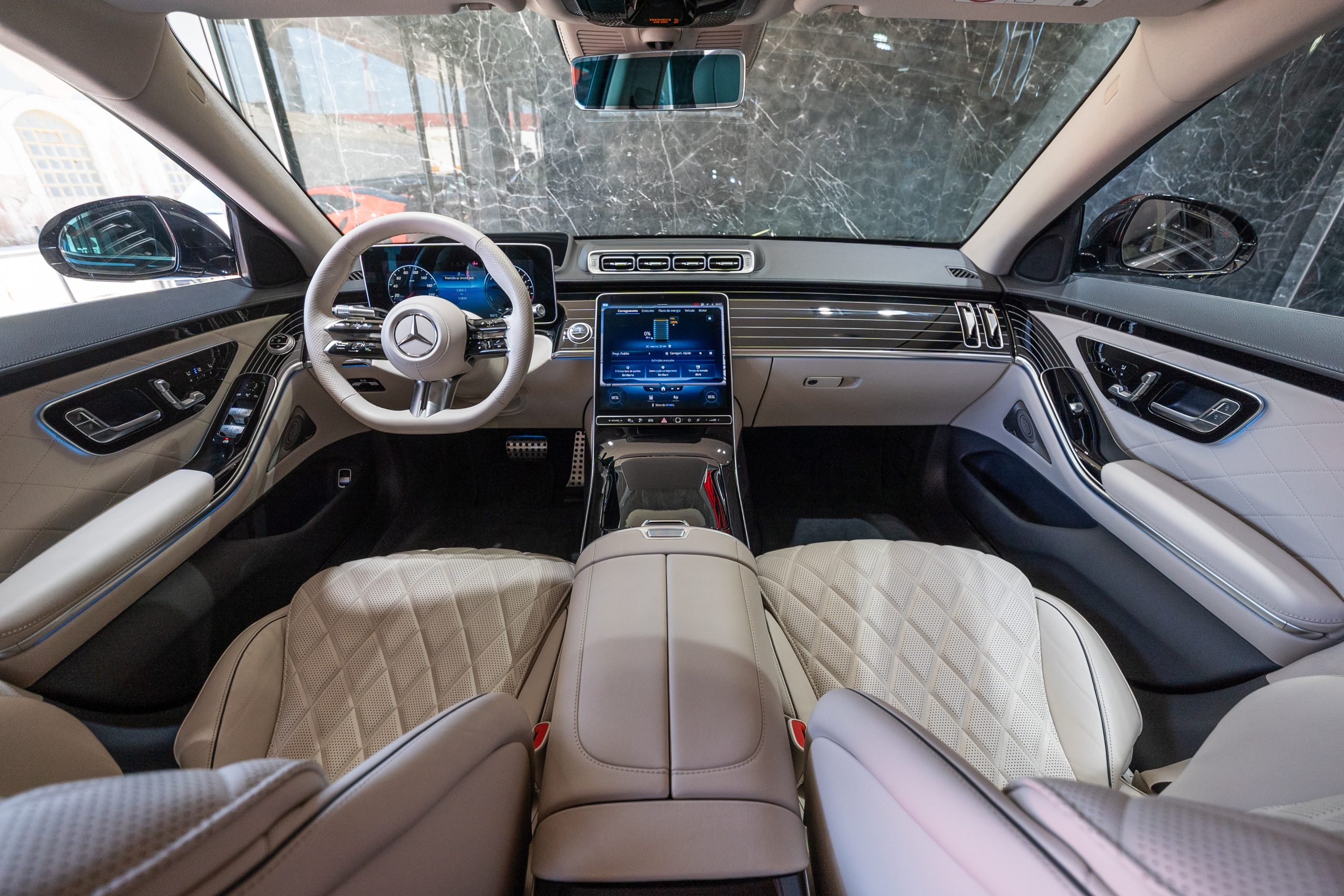 Mercedes-Benz S580e