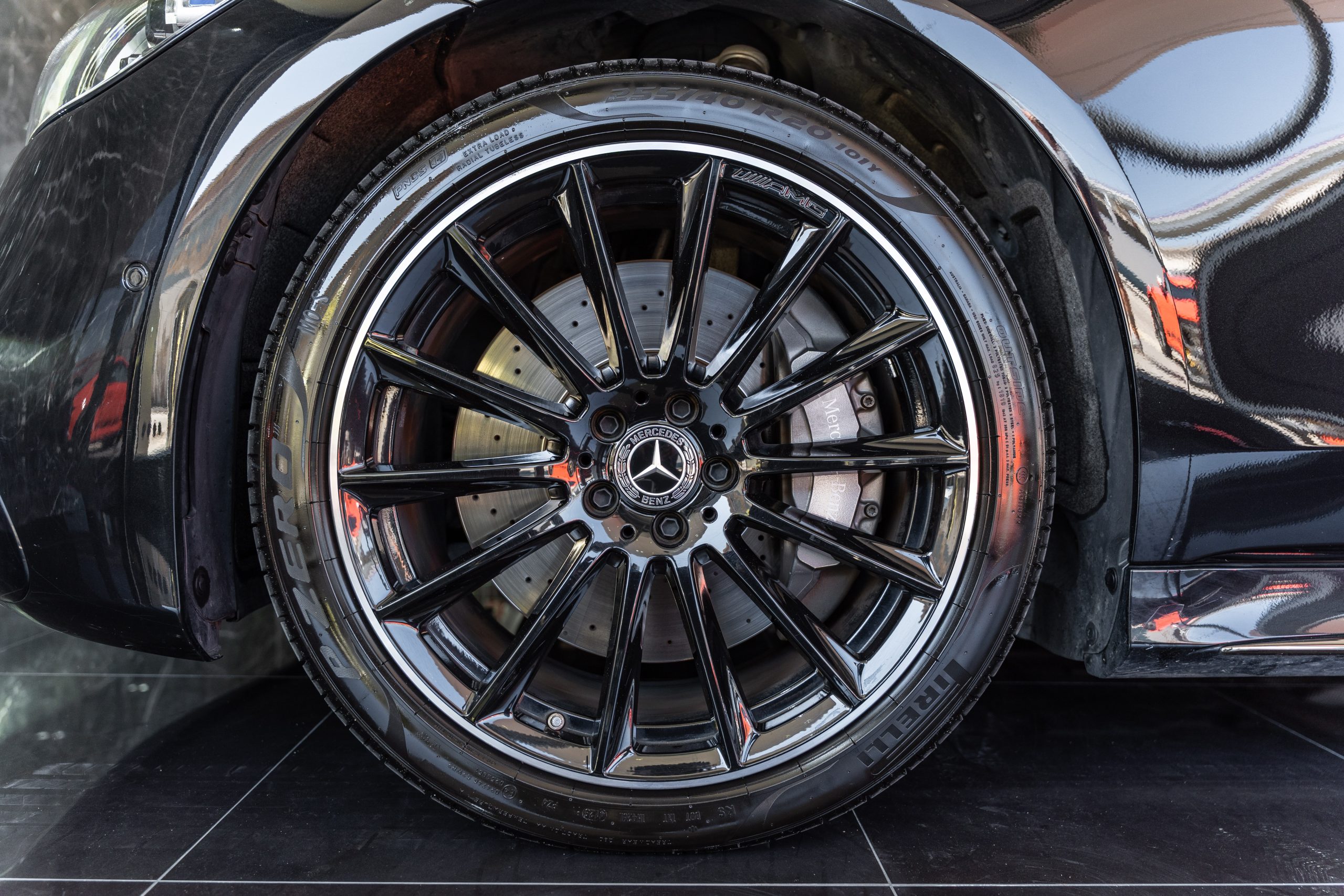 Mercedes-Benz S580e