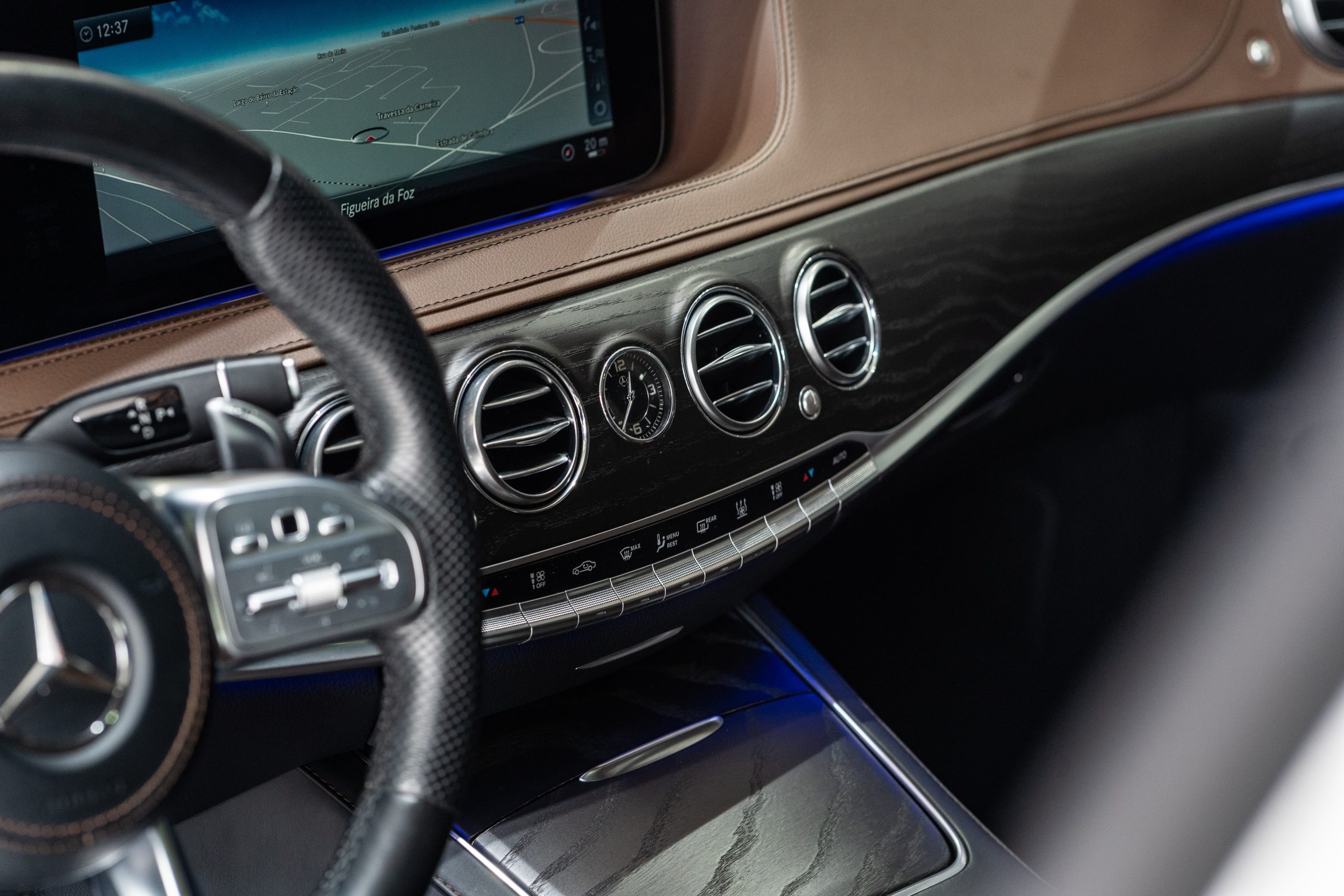 Mercedes-Benz S560e L 9G-Tronic