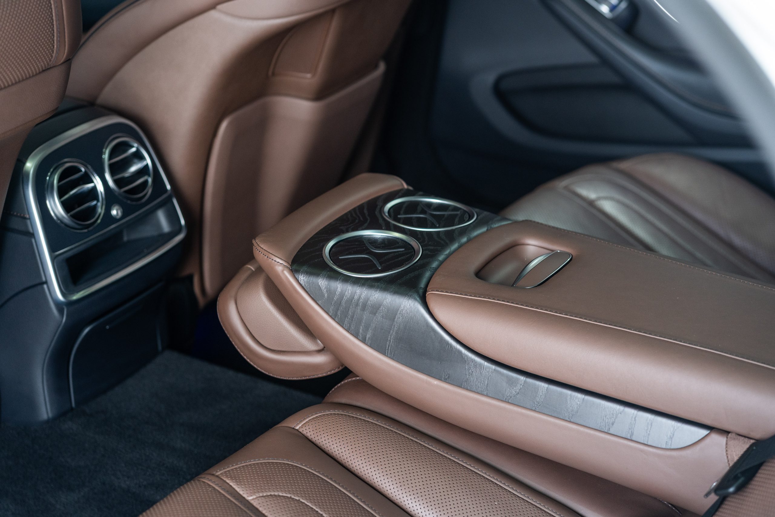 Mercedes-Benz S560e L 9G-Tronic