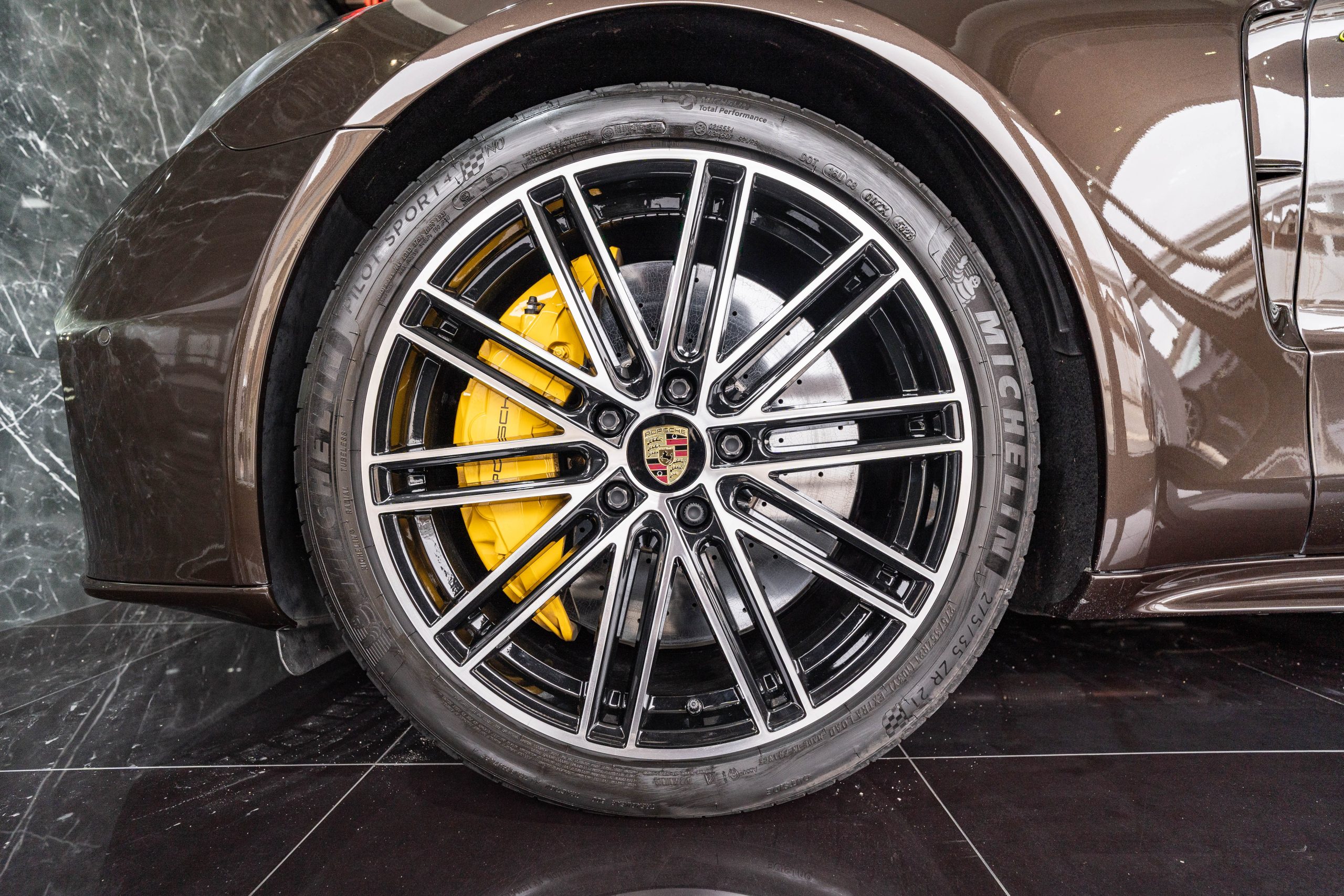 Porsche Panamera Turbo S E-Hybrid