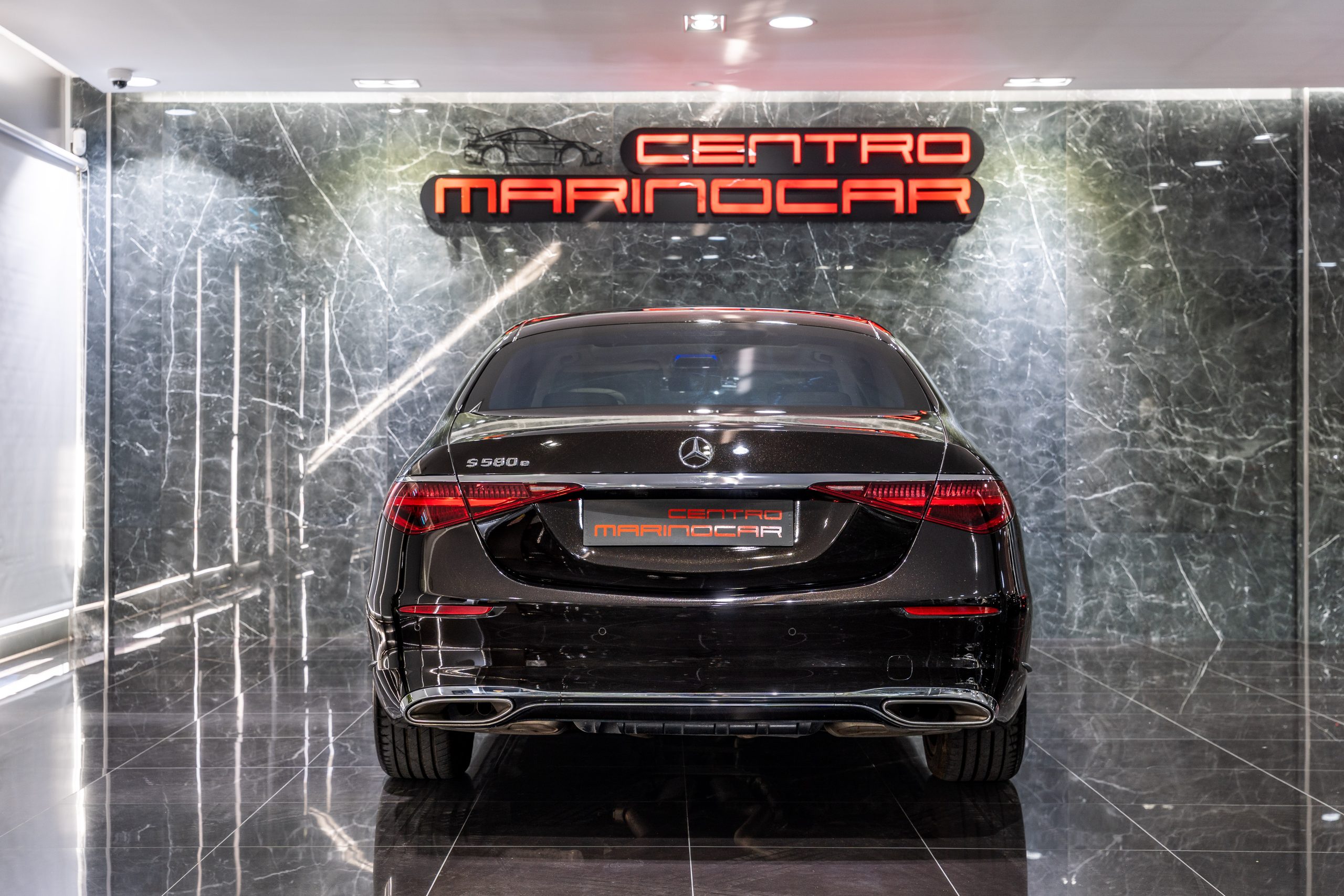 Mercedes-Benz S580e