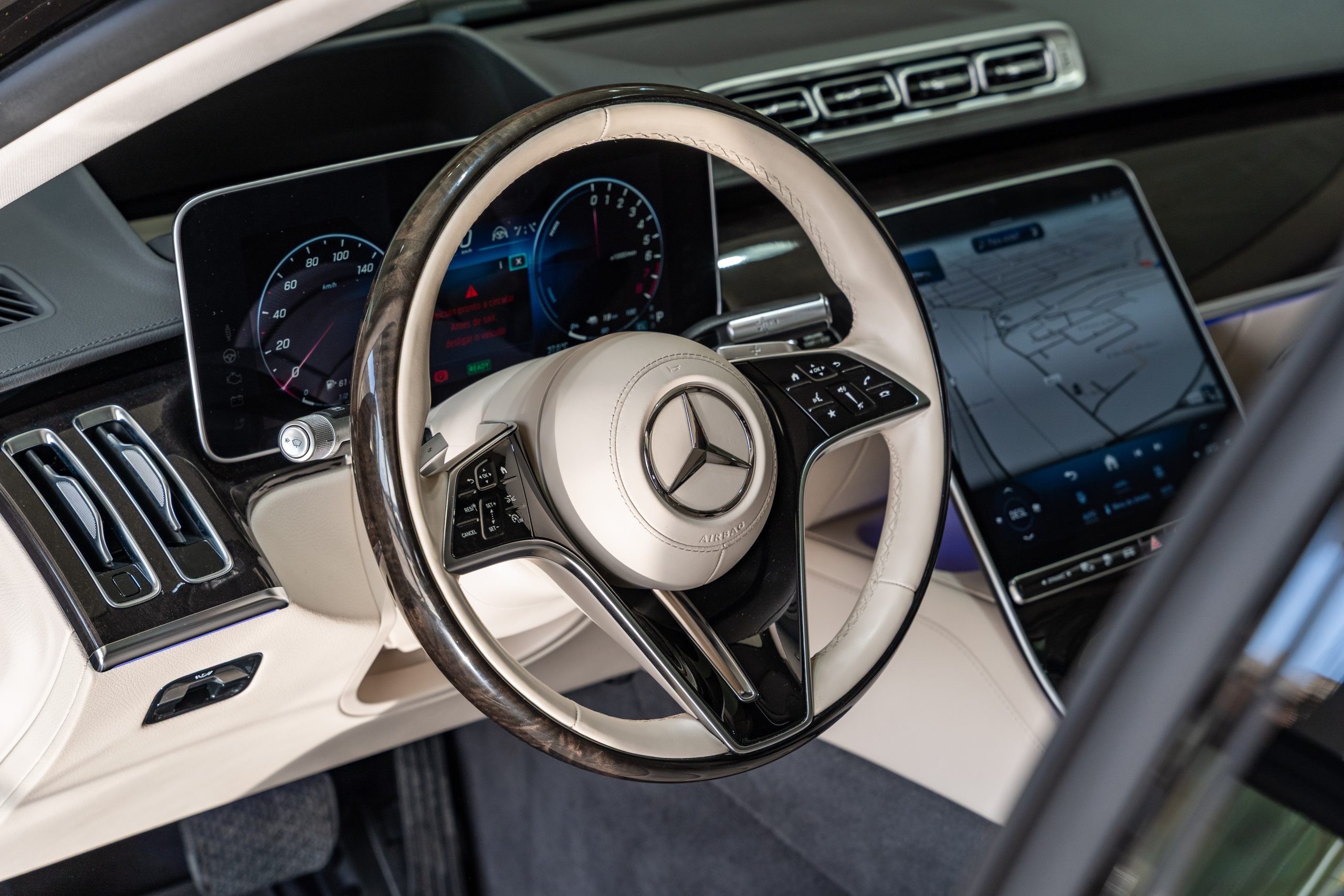 Mercedes-Benz S580e