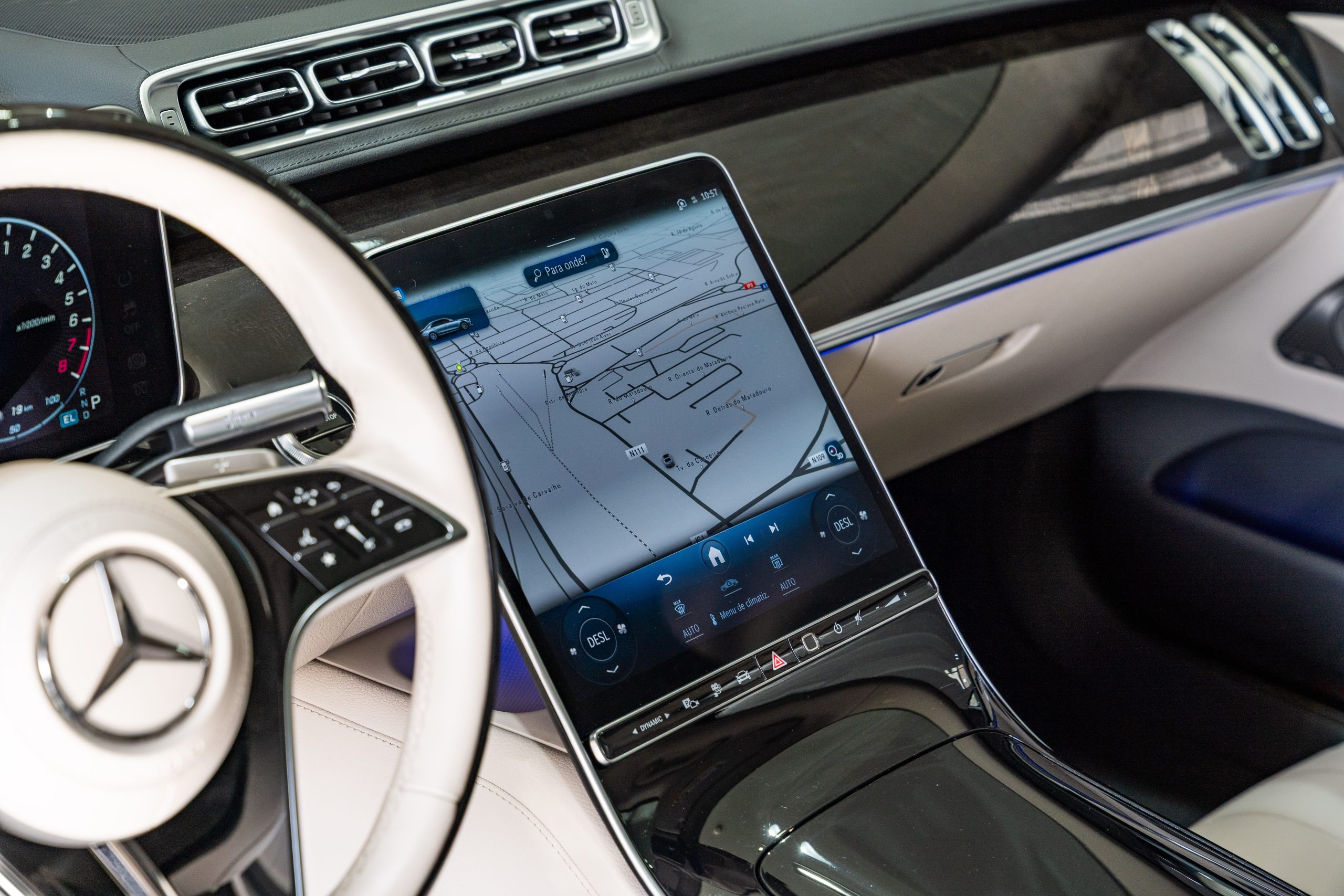 Mercedes-Benz S580e