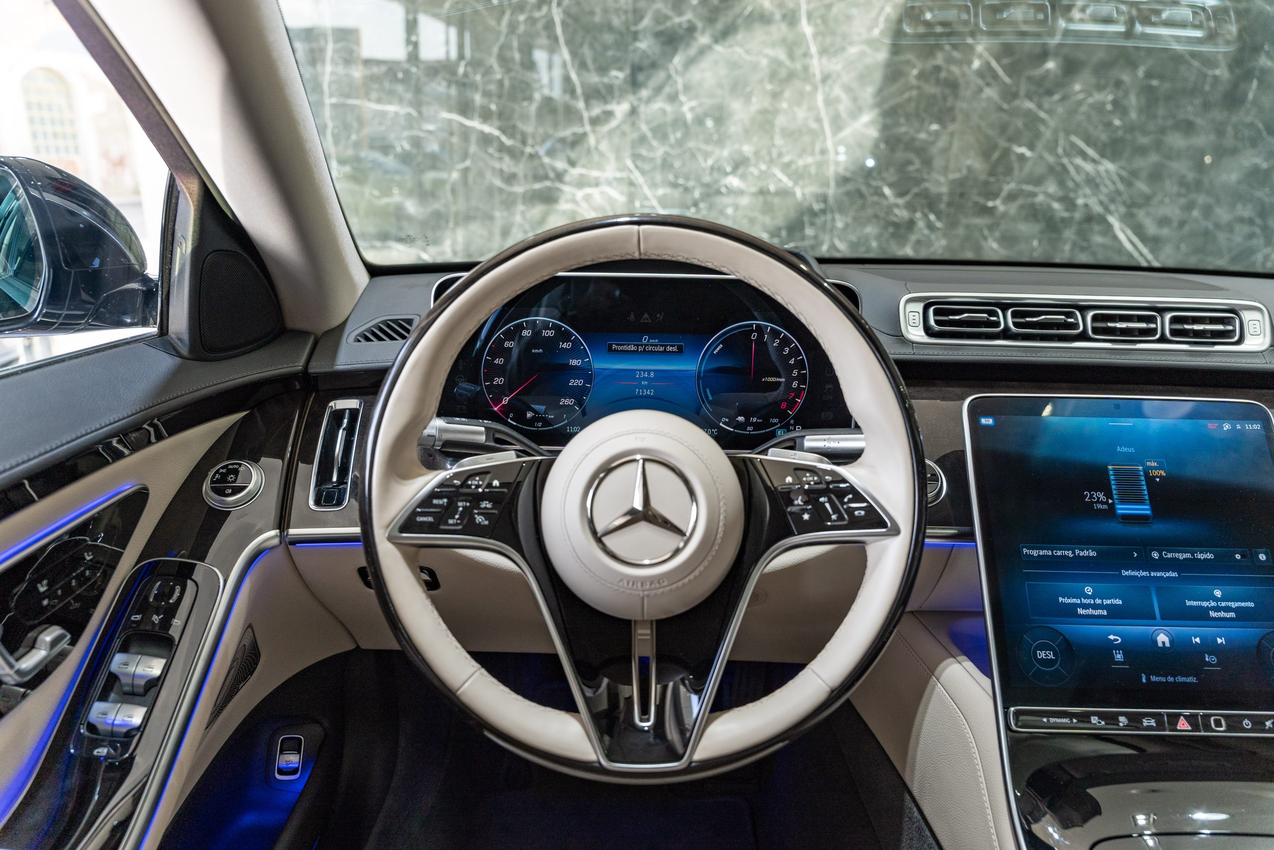 Mercedes-Benz S580e