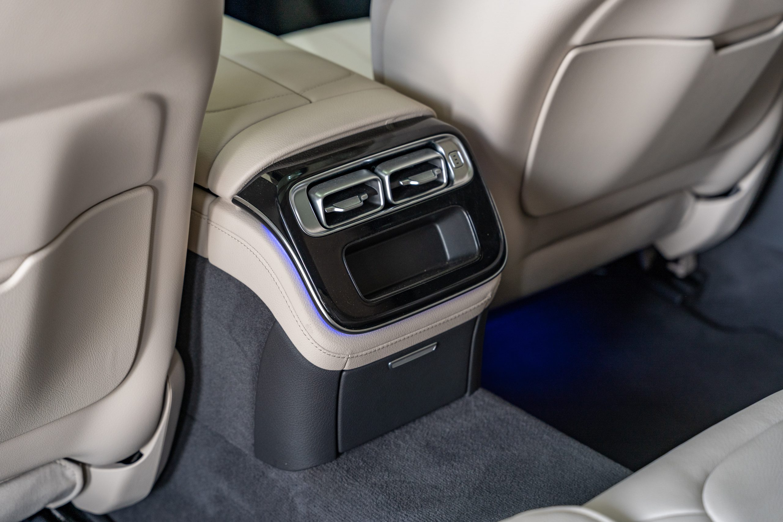 Mercedes-Benz S580e