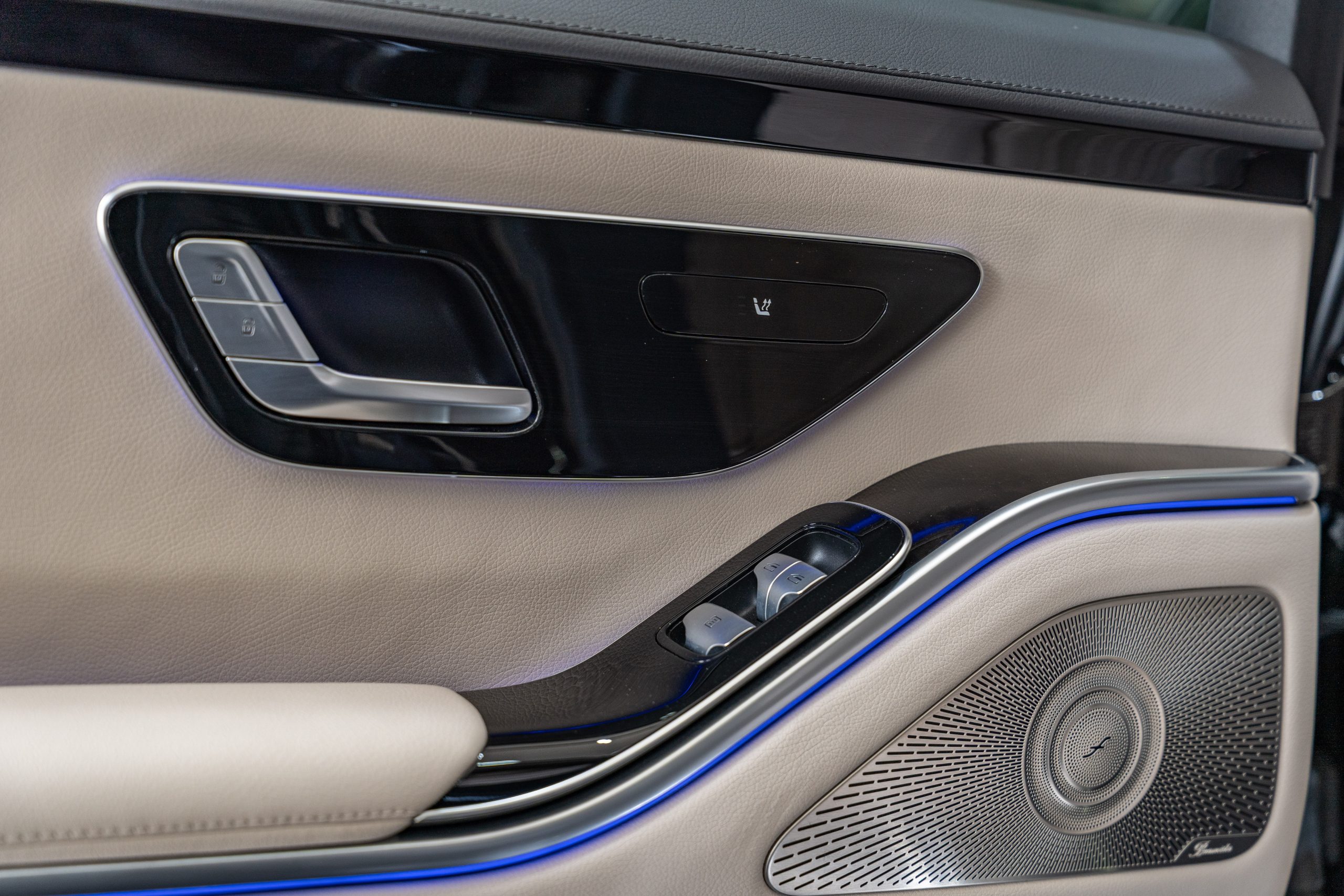 Mercedes-Benz S580e